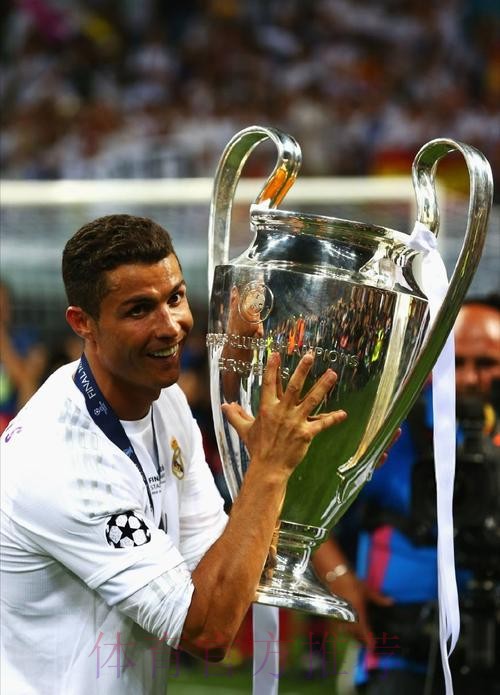 阿莱格里与皇马有过会面 他在等待皇马决定